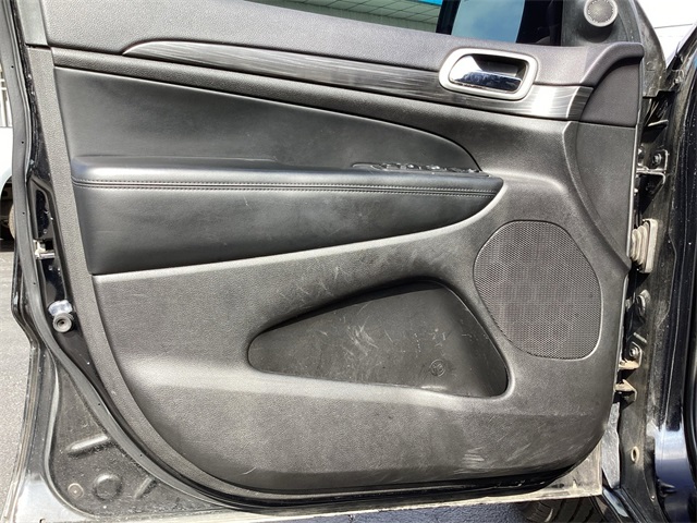 Used Car 2019 Jeep Grand Cherokee  Altitude For Sale Under $20,000 In San Antonio, Texas