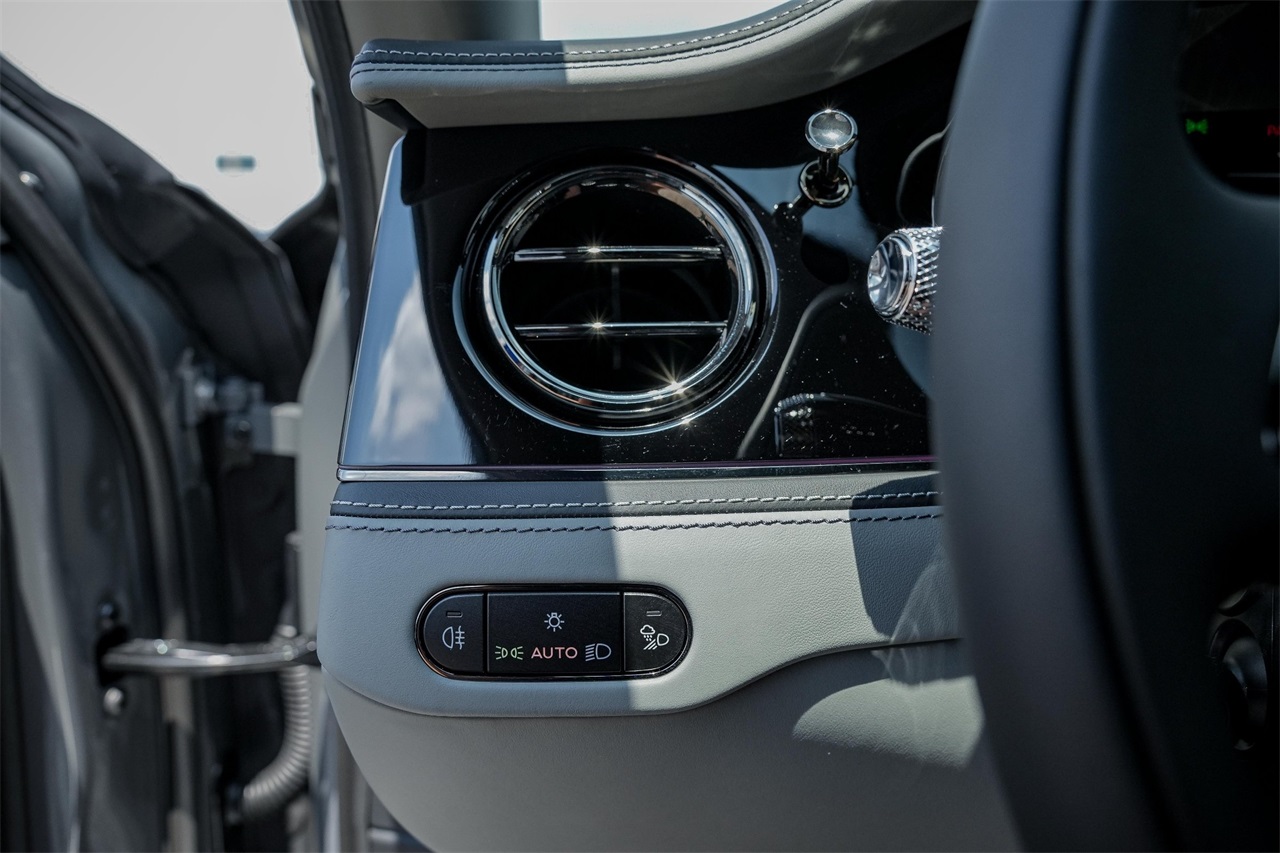 New Car 2025 Bentley Flying Spur  For Sale Under $350,000 In Austin, Texas