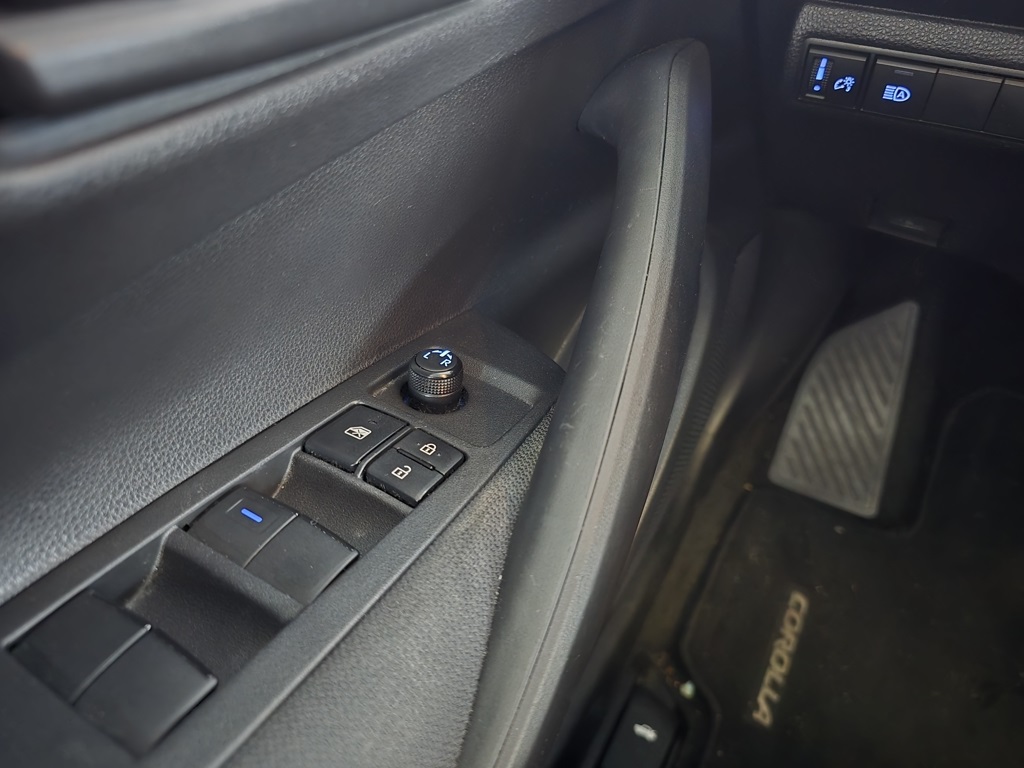 Thumbnail: 2022 Toyota Corolla - 19