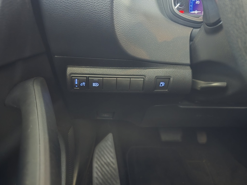 Thumbnail: 2022 Toyota Corolla - 20