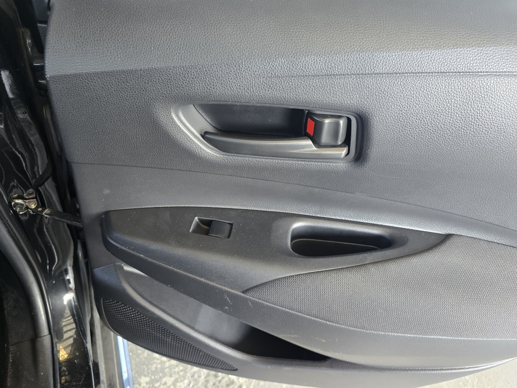 Thumbnail: 2022 Toyota Corolla - 24