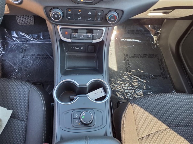 2024 Gmc Terrain SLE photo 35