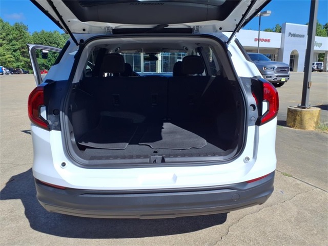 2024 Gmc Terrain SLE photo 37