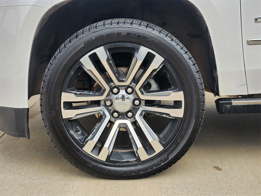 2017 GMC Yukon XL Denali White at Ultimate Motorsports