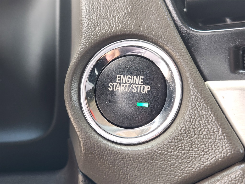 2017 GMC Yukon XL Denali White at Ultimate Motorsports