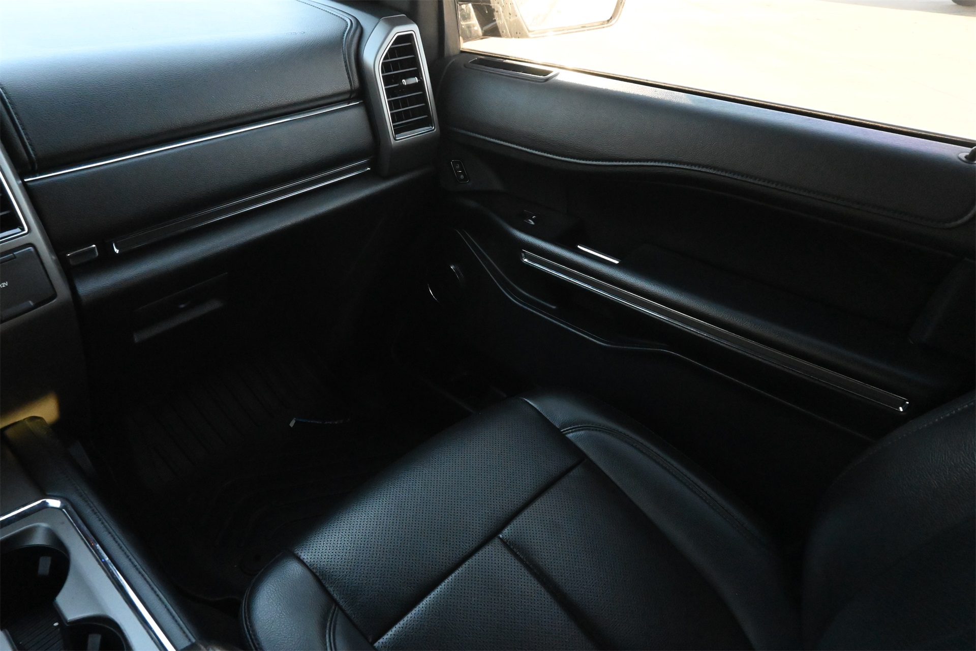 2021 Ford Expedition XLT Black at Bayway Cadillac Southwest