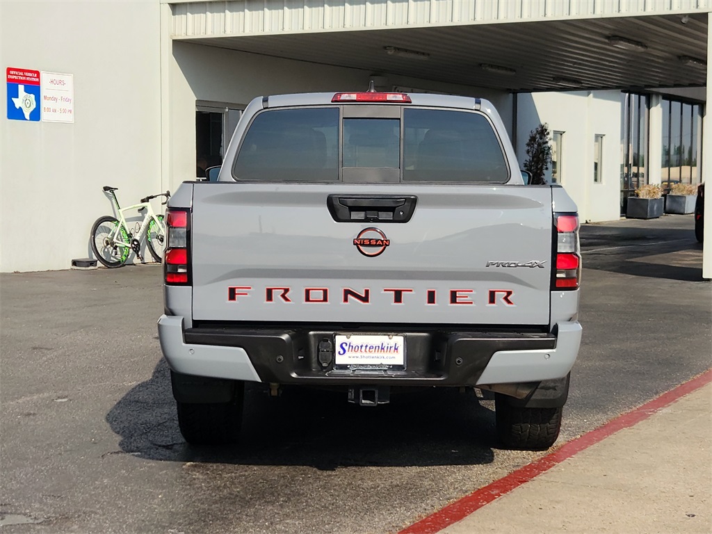 2022 Nissan Frontier PRO-4X - 5