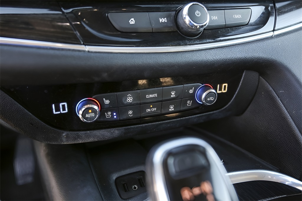 Used Car 2019 Buick Enclave  Avenir For Sale Under $30,000 In Austin, Texas