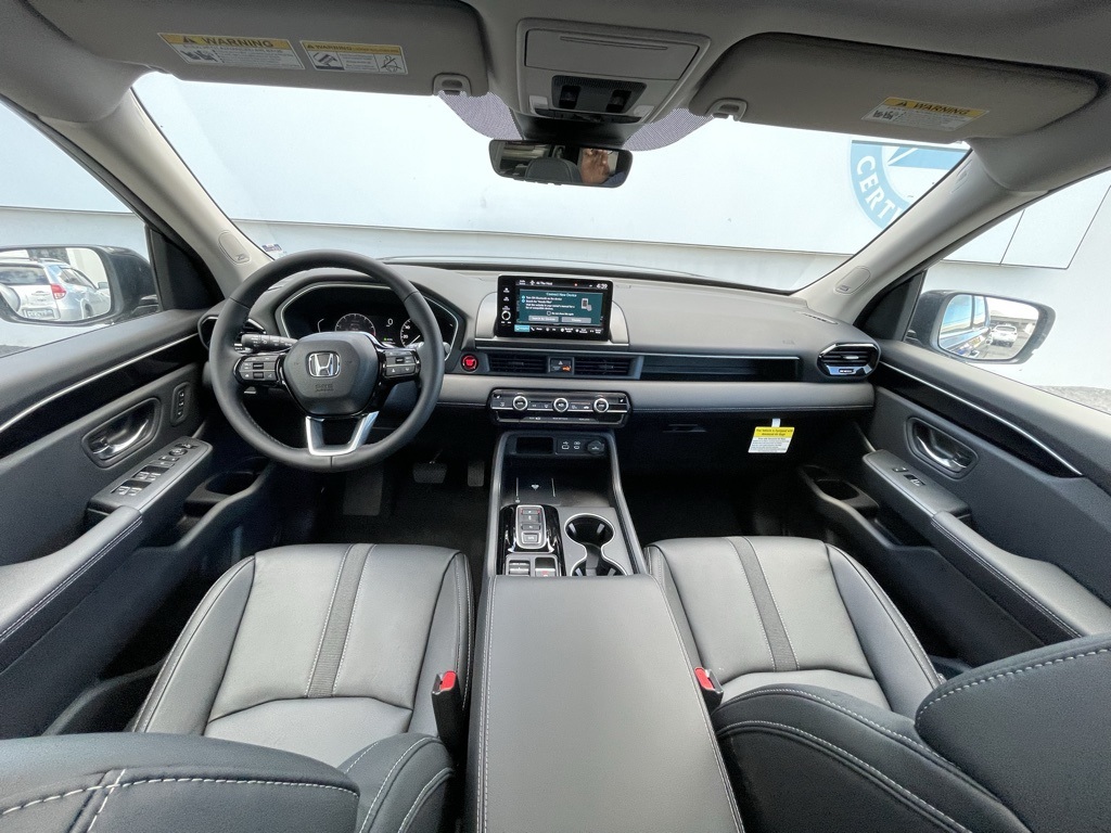 Thumbnail: 2025 Honda Pilot - 6