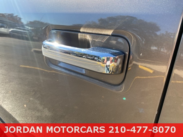 Used Car 2019 Ford F-150  Xlt For Sale Under $20,000 In San Antonio, Texas