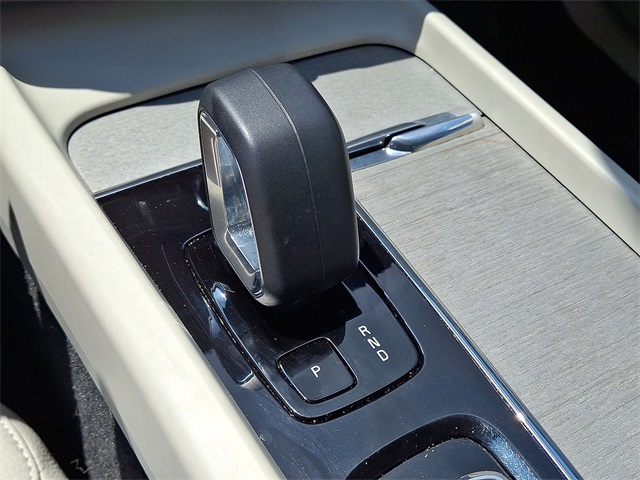 2023 Volvo XC60 B5 Plus Bright Theme for sale at PATRIOT CHEVROLET OF WARMINSTER