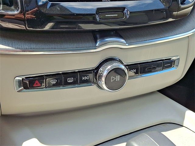 2023 Volvo XC60 B5 Plus Bright Theme for sale at PATRIOT CHEVROLET OF WARMINSTER