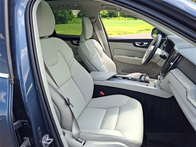 2023 Volvo XC60 B5 Plus Bright Theme for sale at PATRIOT CHEVROLET OF WARMINSTER