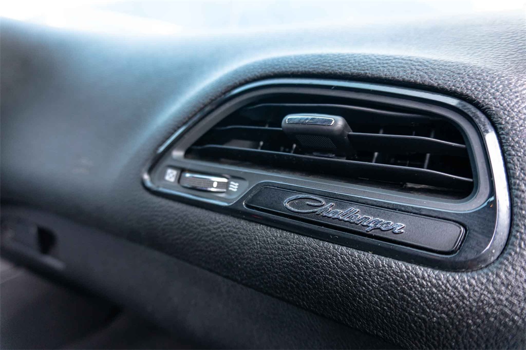 Used Car 2020 Dodge Challenger  Sxt For Sale Under $25,000 In San Marcos, Texas