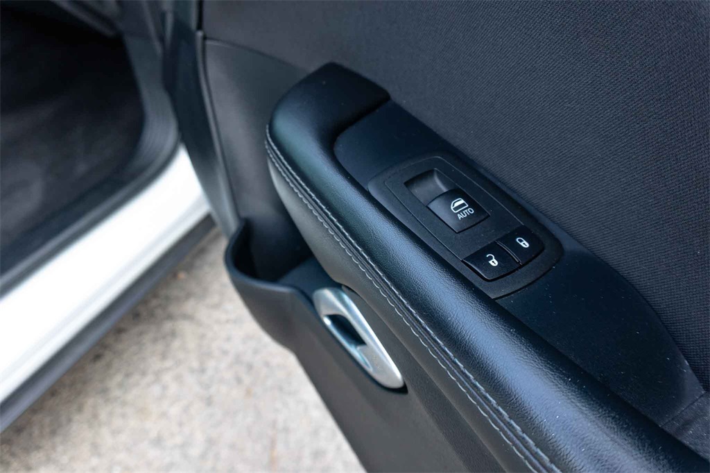 Used Car 2020 Dodge Challenger  Sxt For Sale Under $25,000 In San Marcos, Texas