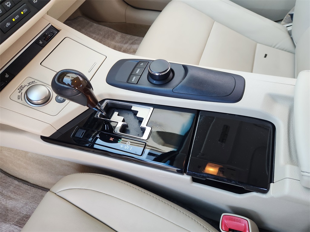 2013 Lexus ES 350  at Emmons Autoplex