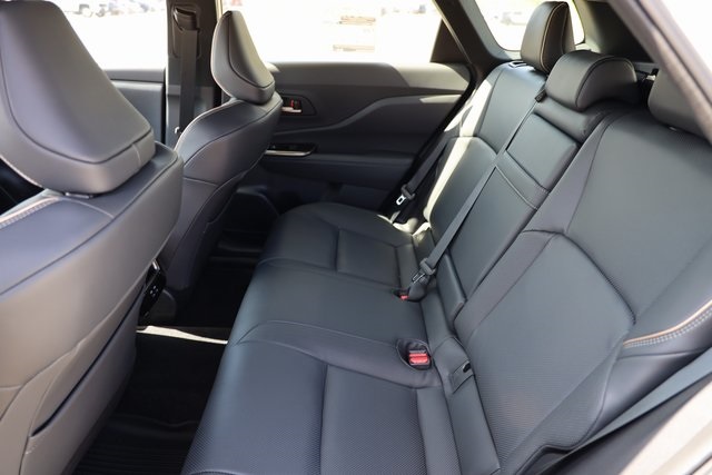 2025 Toyota Crown Signia XLE - 11