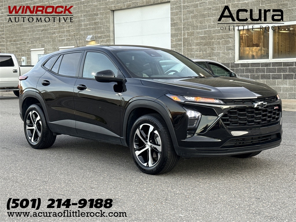 2024 Chevrolet Trax RS with 1RS FWD