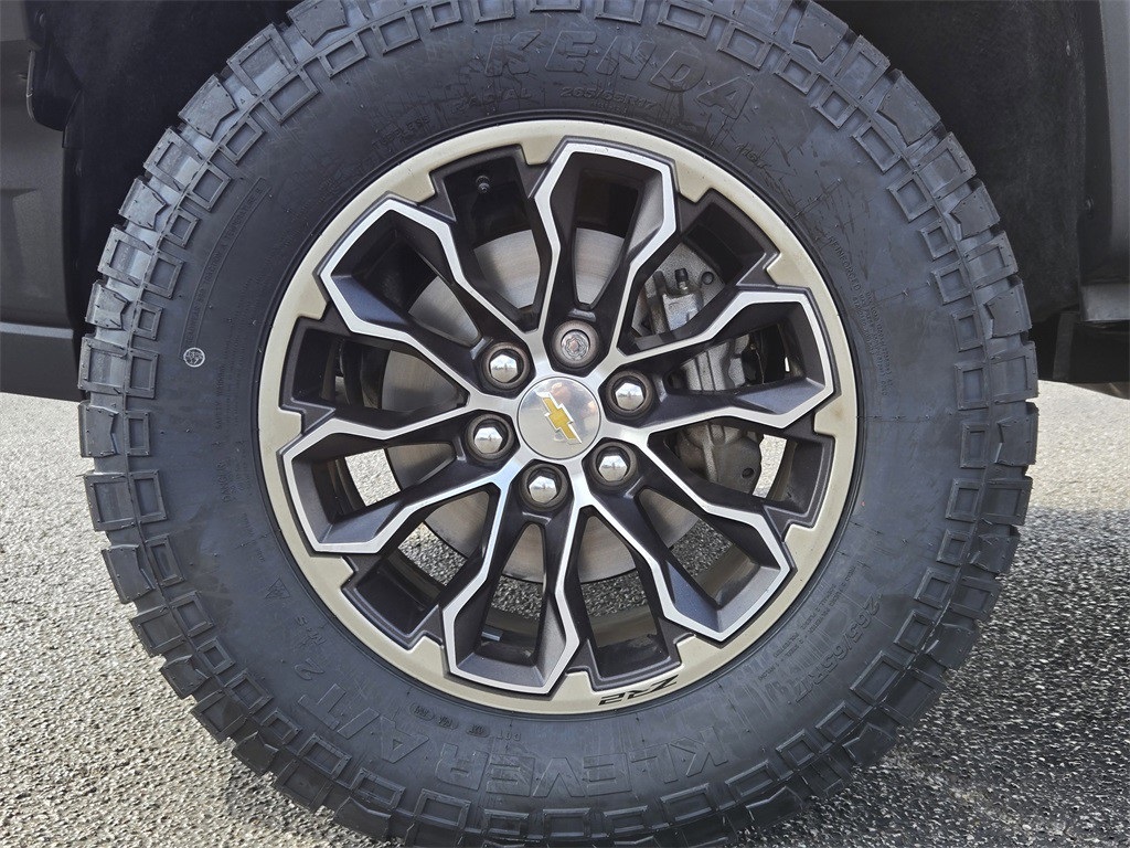 2019 Chevrolet Colorado ZR2 - 9