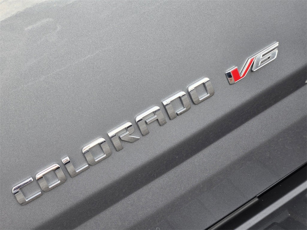 2019 Chevrolet Colorado ZR2 - 10