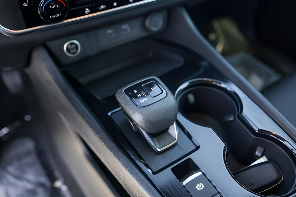 Used Car 2023 Nissan Rogue  Sv For Sale Under $25,000 In Austin, Texas