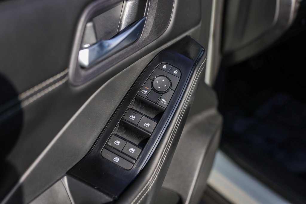 Used Car 2023 Nissan Rogue  Sv For Sale Under $25,000 In Austin, Texas