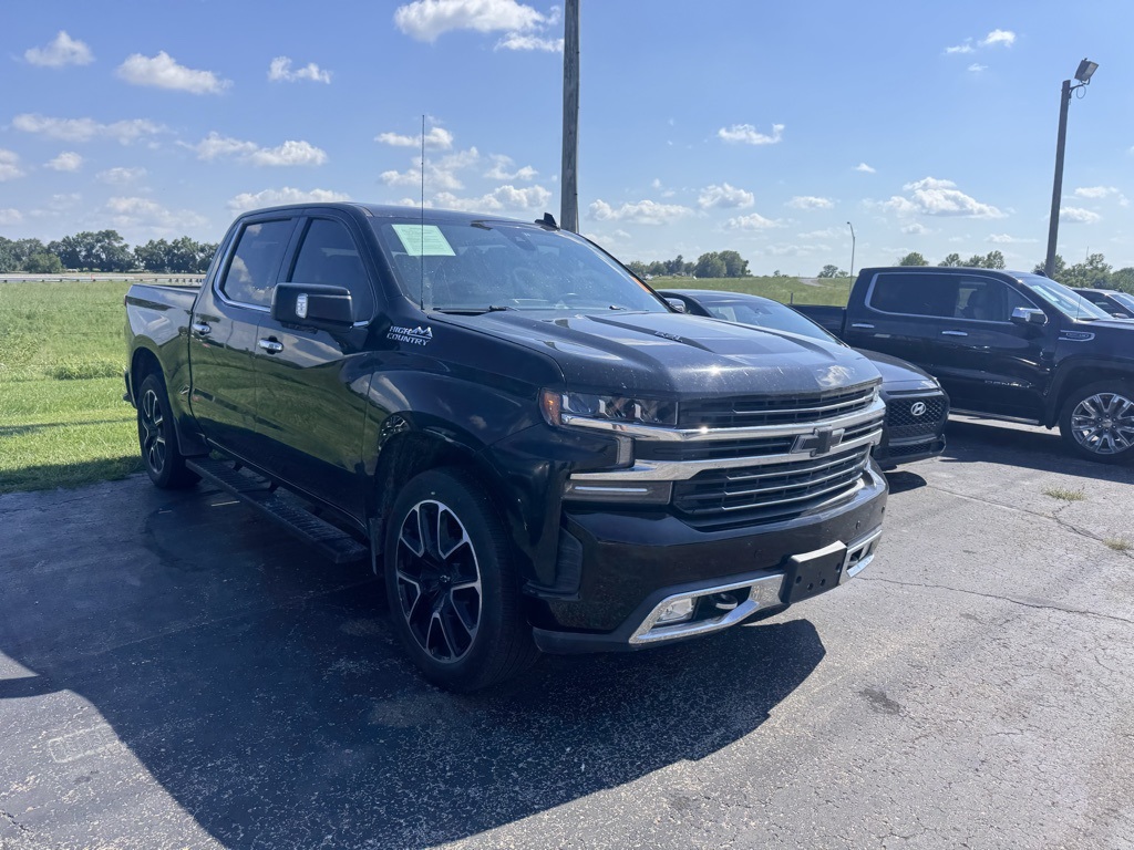 Used 2019 Chevrolet Silverado 1500 High Country with VIN 1GCUYHEL0KZ180574 for sale in Kansas City