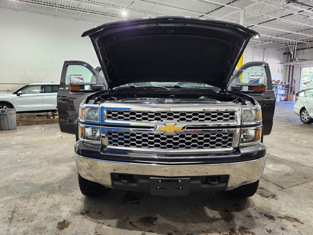 2015 Chevrolet Silverado 1500 LT photo 6