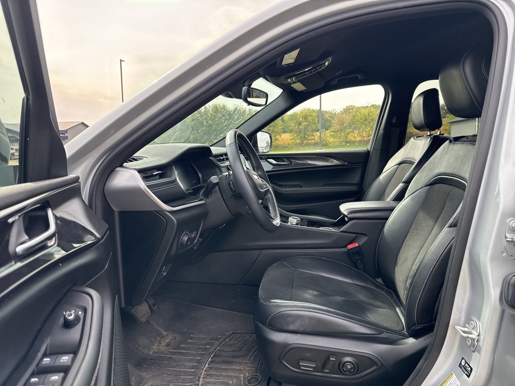2022 Jeep Grand Cherokee L