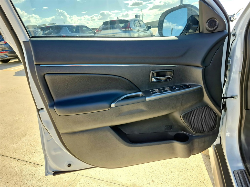 2025 Mitsubishi Outlander Sport SEL White at North Houston Mitsubishi
