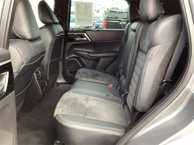 Used Car 2023 Mitsubishi Outlander  Se Black Edition For Sale Under $25,000 In San Antonio, Texas