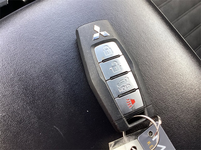 Used Car 2023 Mitsubishi Outlander  Se Black Edition For Sale Under $25,000 In San Antonio, Texas