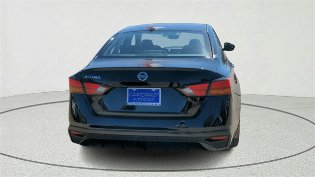 2022 Nissan Altima