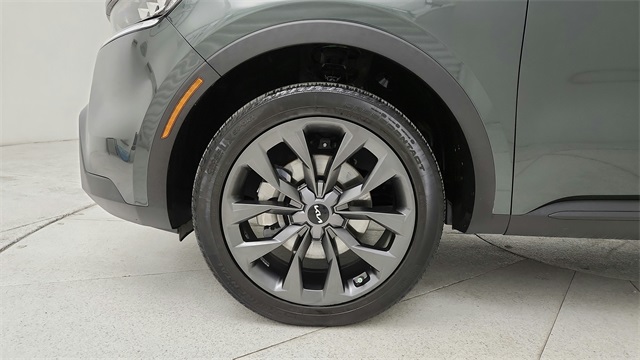 2023 Kia Sorento X-Line EX - 8