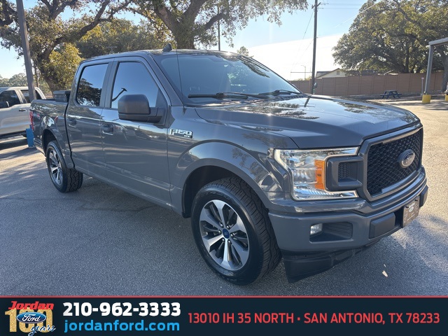 Used Car 2020 Ford F-150  Xl For Sale Under $25,000 In San Antonio, Texas
