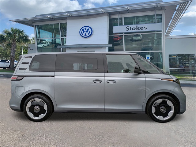 2025 Volkswagen ID. Buzz Pro S - 2