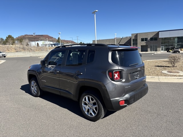 2017 Jeep Renegade Latitude North Edition photo 4