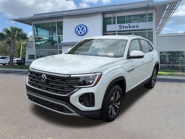 2026 Volkswagen Atlas Cross Sport 2.0T SE White at Stokes Volkswagen