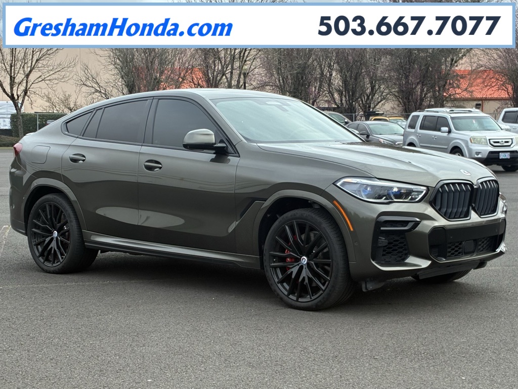 2022 BMW X6 M50i AWD