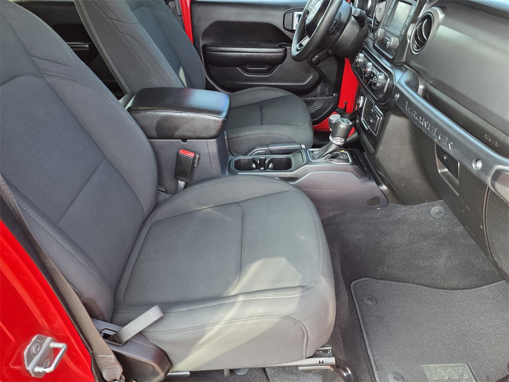 2021 Jeep Wrangler Unlimited Willys - 11