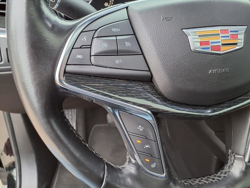 2020 Cadillac XT5 Premium Luxury Black at Tom Peacock Cadillac