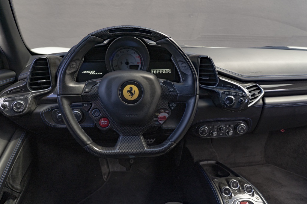 2013 Ferrari 458 Italia Base - Photo 22