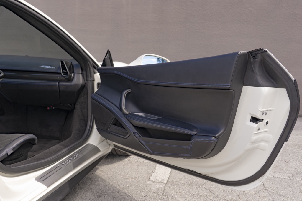 2013 Ferrari 458 Italia Base - Photo 37