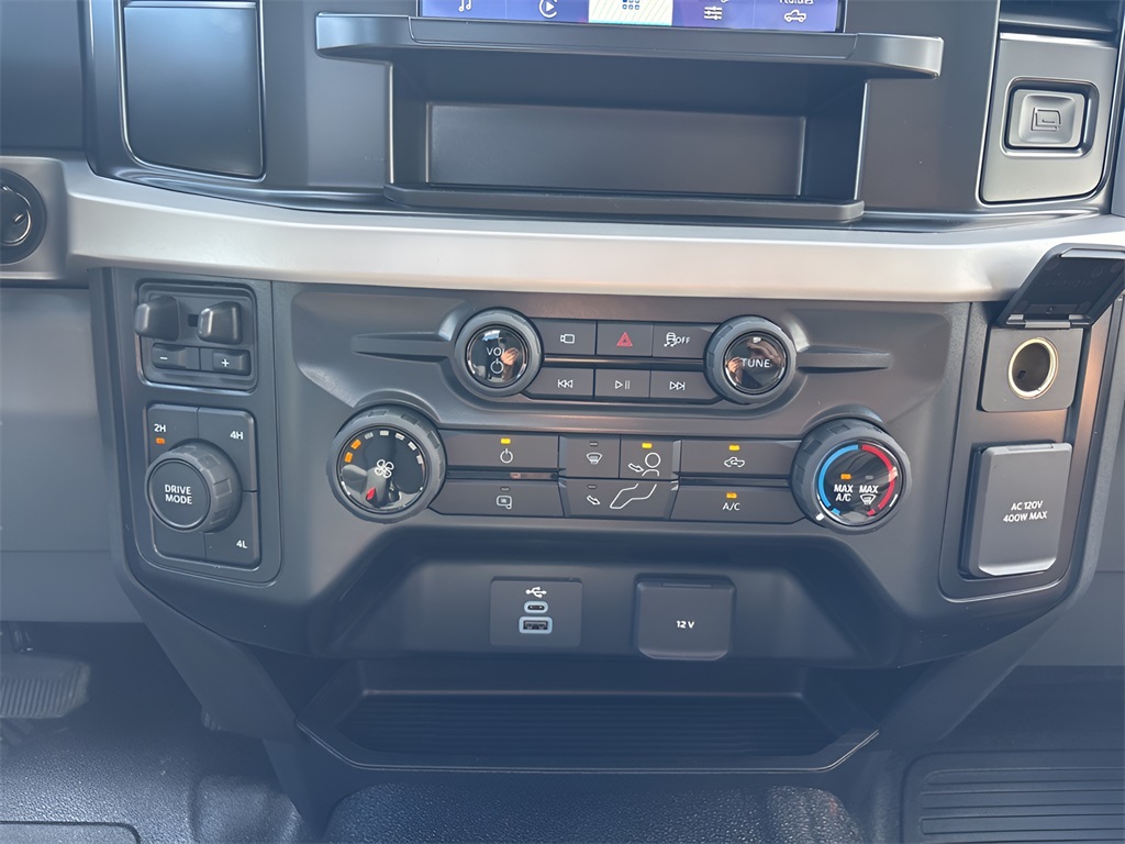 2025 Ford F-250SD