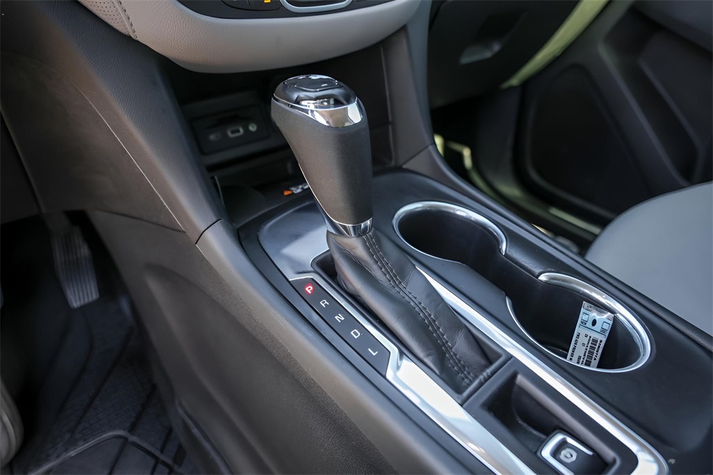 Used Car 2020 Chevrolet Equinox  Premier For Sale Under $20,000 In Austin, Texas