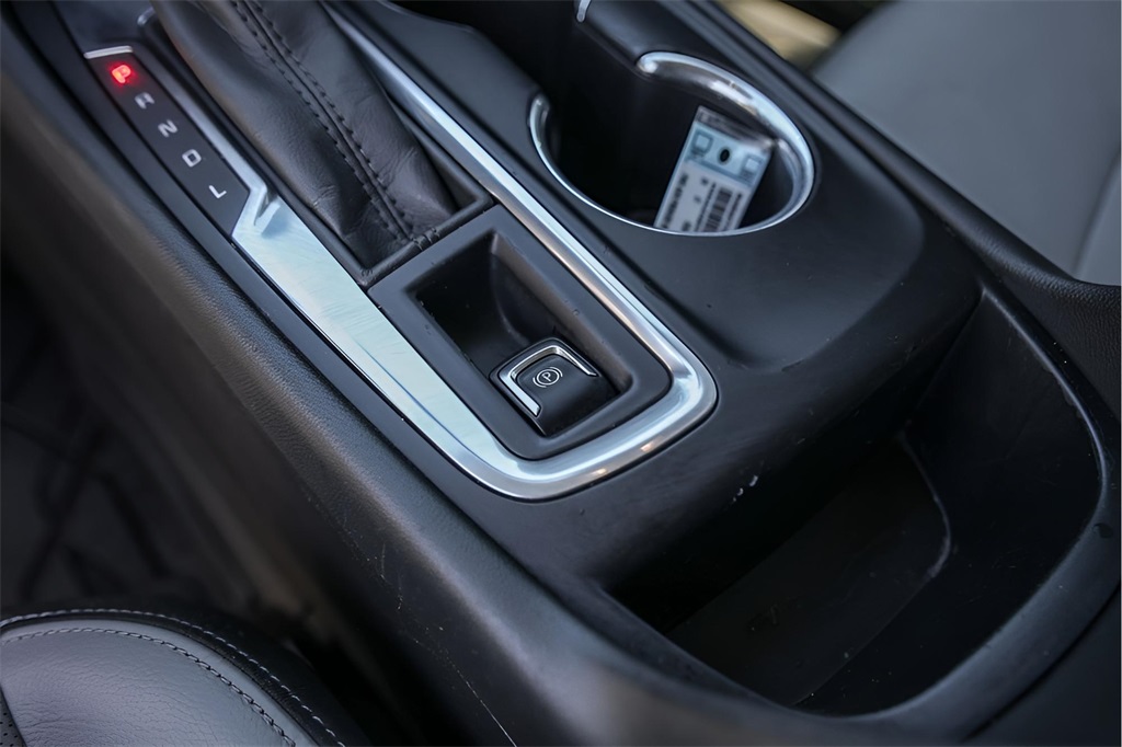 Used Car 2020 Chevrolet Equinox  Premier For Sale Under $20,000 In Austin, Texas