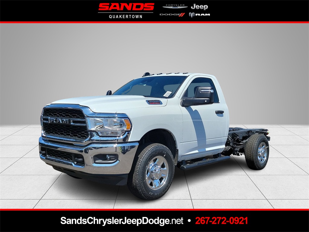 2024 RAM 3500 Chassis Tradesman Regular Cab 4WD