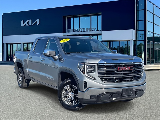 2025 GMC Sierra 1500 SLT Crew Cab 4WD