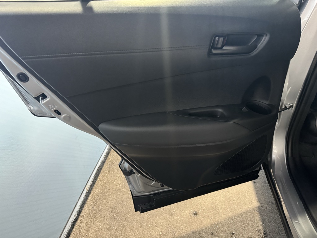 Thumbnail: 2025 Toyota Corolla Cross - 26