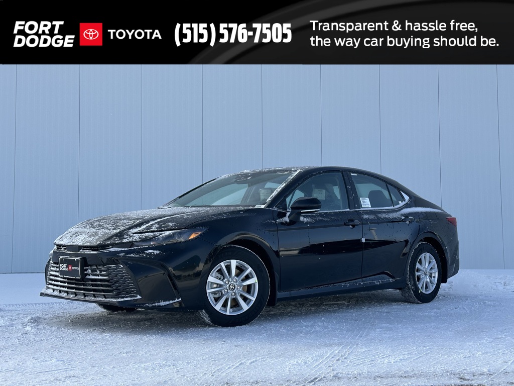 2026 Toyota Camry LE FWD